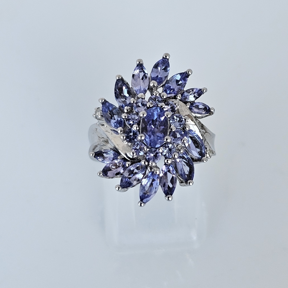 Earth Mined Tanzanite & Diamond Cluster Ring Sterling Silver Size 6!